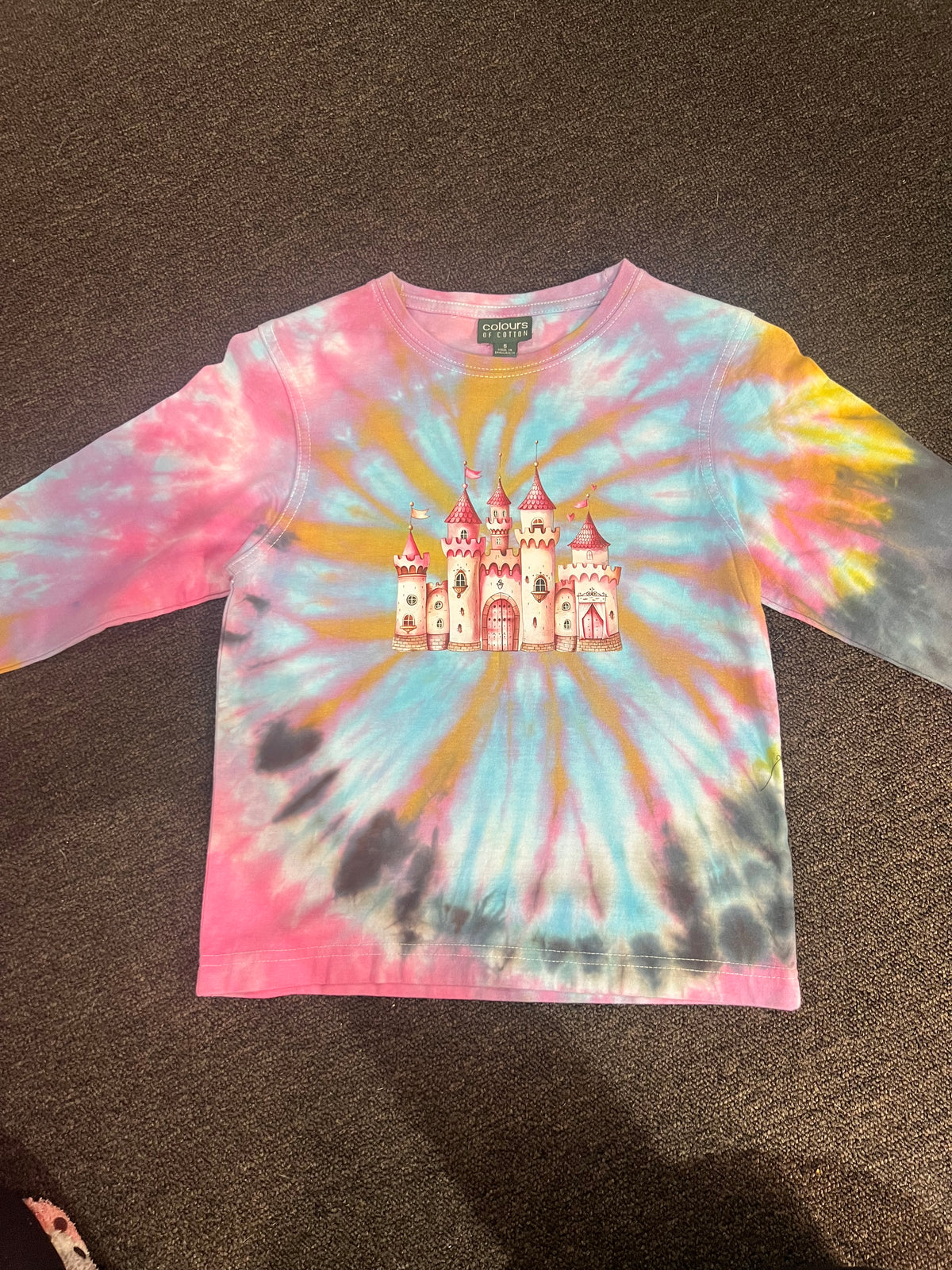Castle Long tee