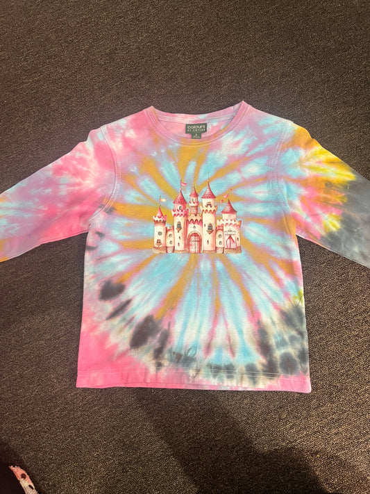 Castle Long tee